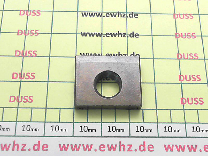 PK45-7 DUSS Einlegemutter M10 -24198